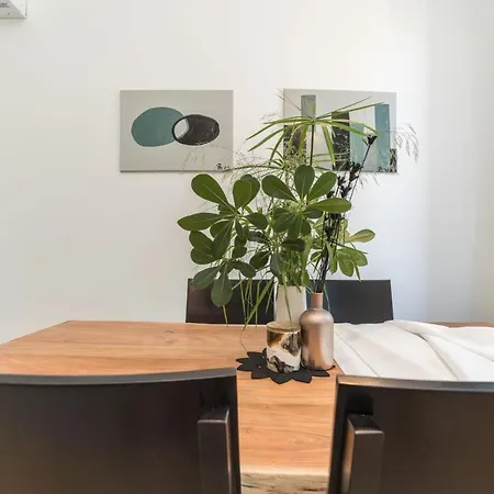 Maraska Lux Apartamento