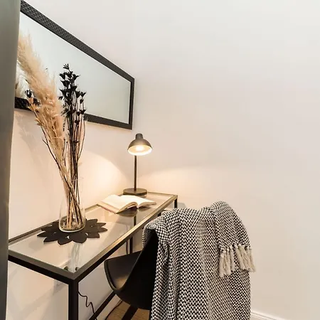 Maraska Lux 아파트